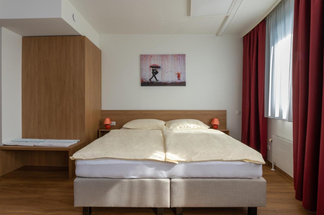 Hotel Sommerhaus Линц Экстерьер фото