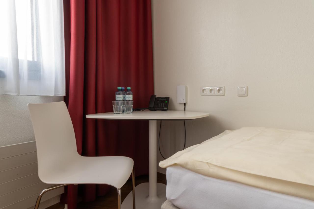 Hotel Sommerhaus Линц Экстерьер фото