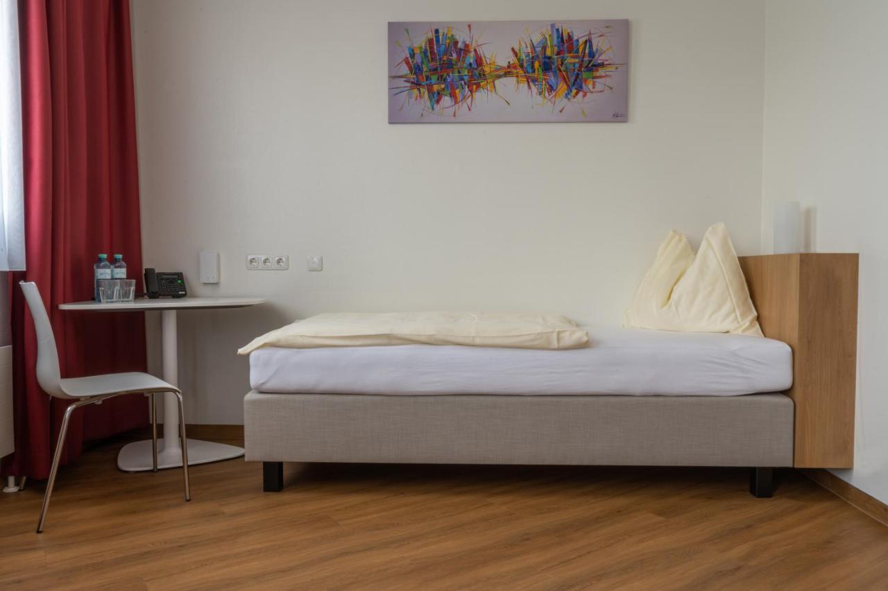 Hotel Sommerhaus Линц Экстерьер фото